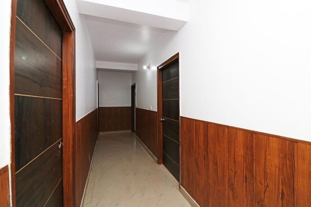 Airport Hotel Runway New Delhi Ngoại thất bức ảnh